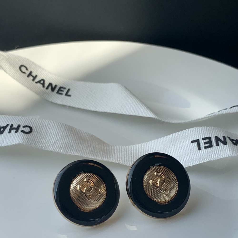 Authentic reworked chanel vintage button